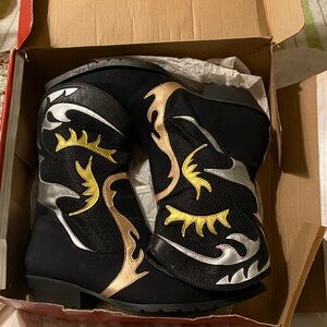 Stylish Black and Gold Heeled Boots